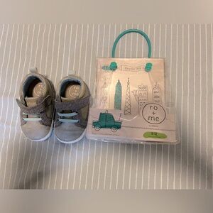 Ro + Me soft sneakers 6-12 months